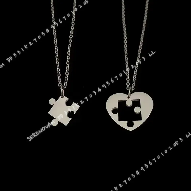 Zestaw 2 sztuk: Prosty naszyjn – Magnetic Couple Matching Necklaces recenzja i cena