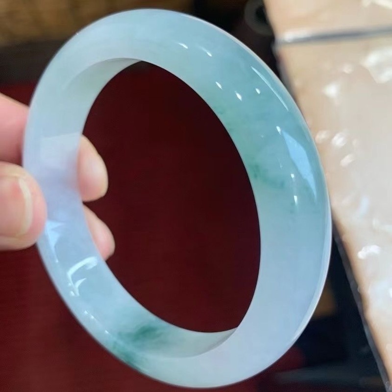 Bransoletka z jadeitu z Birmy, – Bracelets recenzja i cena