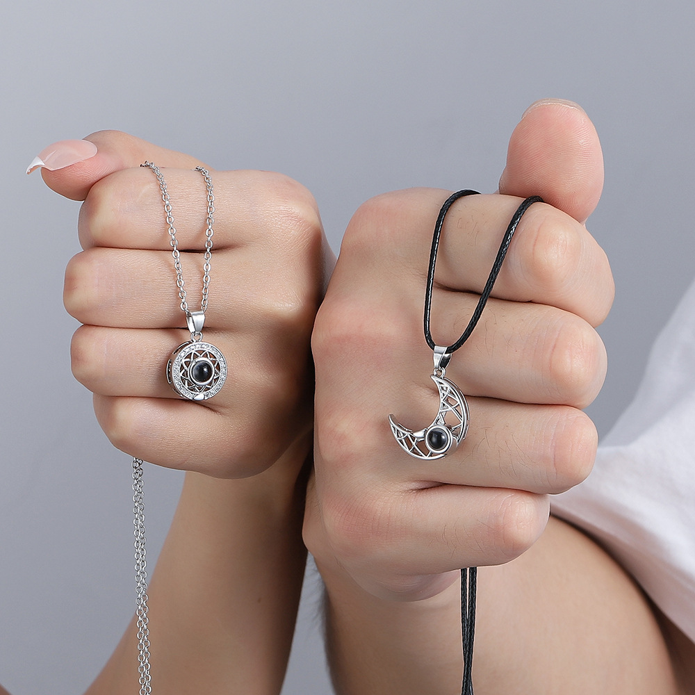 2 szt. Magnetyczny para pasują – Magnetic Couple Matching Necklaces recenzja i cena