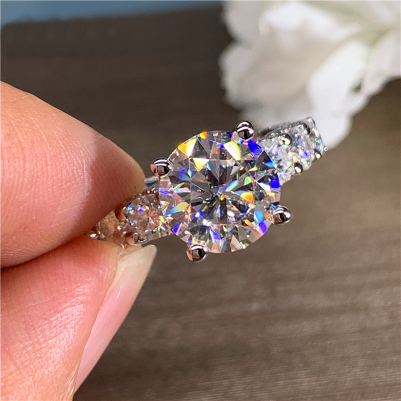 Pierścionek zaręczynowy damski – Moissanite Engagement Ring 1 Carat recenzja i cena