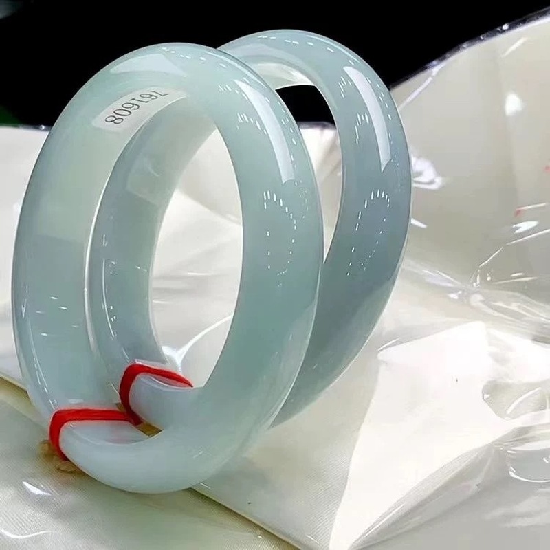 Bransoletka z jadeitu z dawnej – Bracelets recenzja i cena